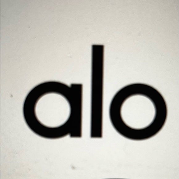 Alo unlisted items for live show please listen to show for details sold as is - Picture 1 of 1